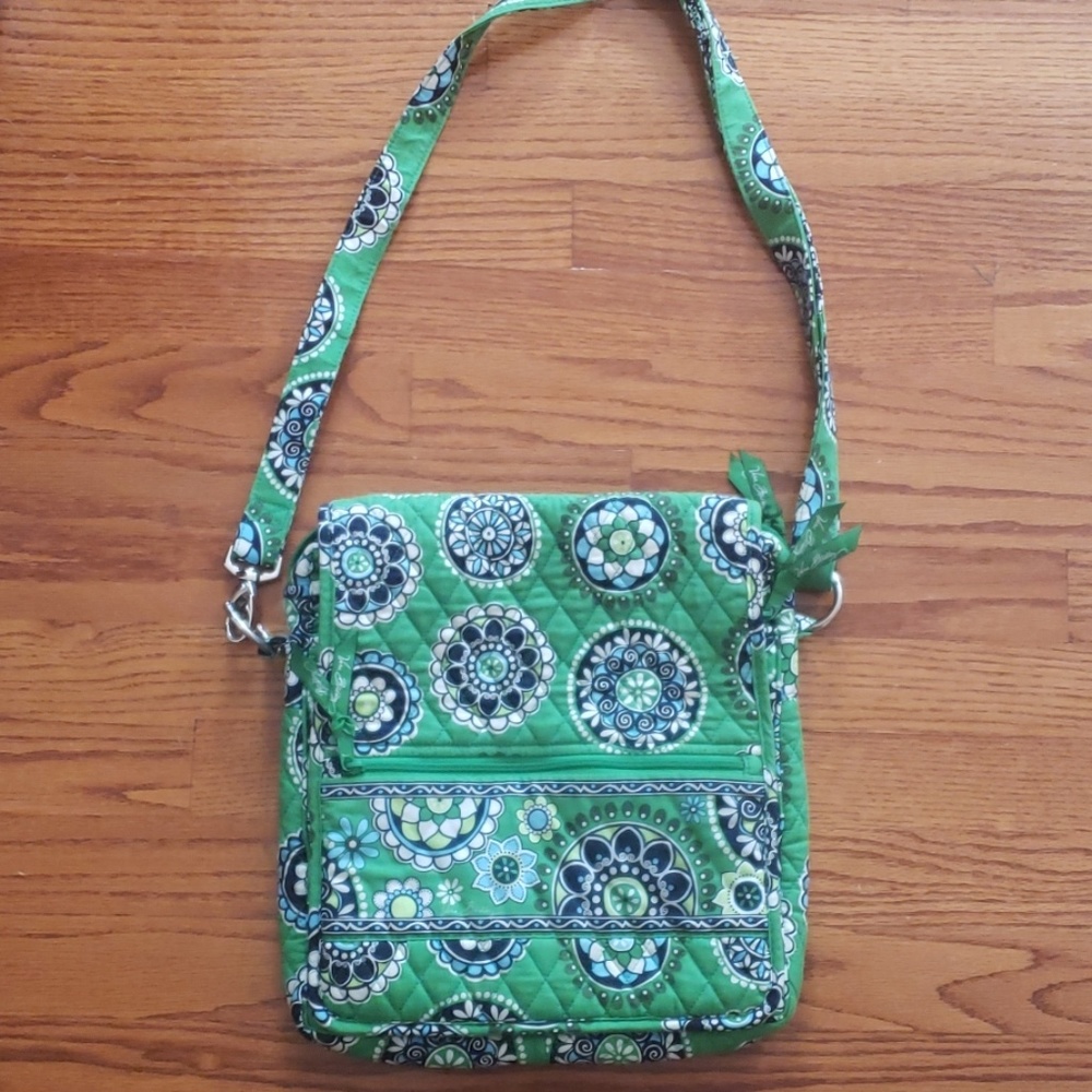Vera Bradley Crossbody in Cupcake Green